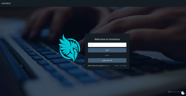 Security scan screenshot of https://update.huntress.io