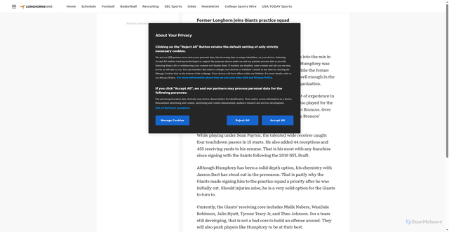 Security scan screenshot of https://longhornswire.usatoday.com/story/sports/college/longhorns/football/2025/08/28/liljordan-humphrey-returns-to-new-york-giants/85867788007/