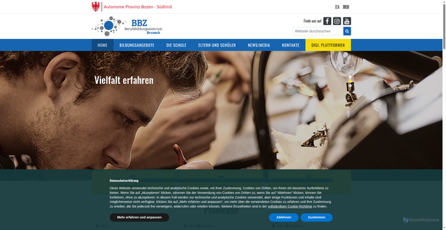 Security scan screenshot of https://www.bruneck.berufsschule.it/
