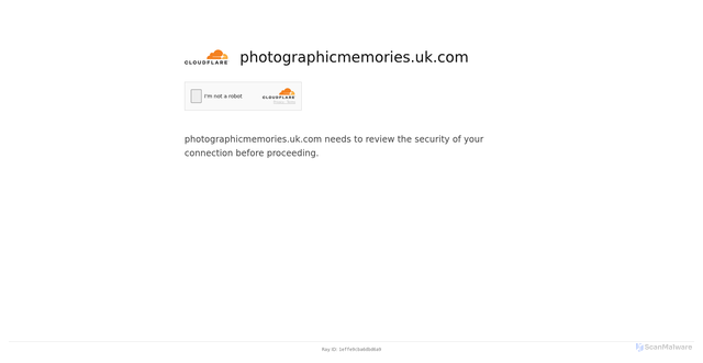 Security scan screenshot of https://photographicmemories.uk.com/