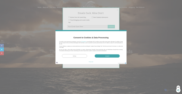 Security scan screenshot of https://youngadventuress.com/2018/07/visit-falkland-islands.html